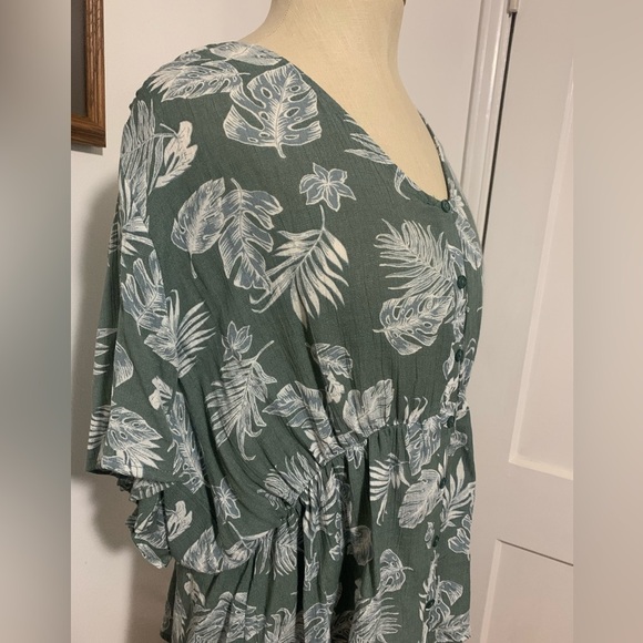 Lush Flutter Sleeve Top Olive Green XXL - Picture 13 of 15